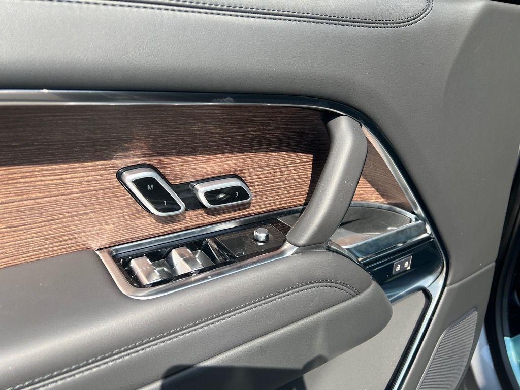 new 2025 Land Rover Range Rover car, priced at $121,230