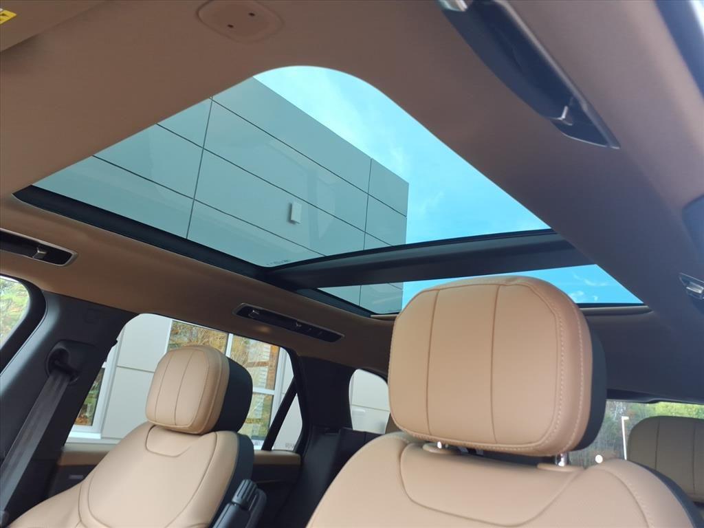 new 2025 Land Rover Range Rover Sport car, priced at $122,055