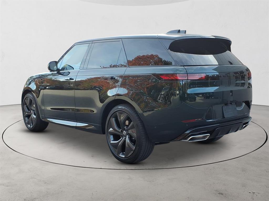 new 2025 Land Rover Range Rover Sport car, priced at $122,055
