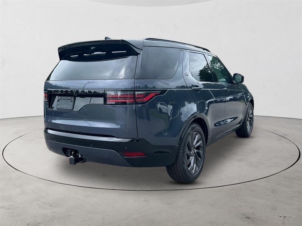 new 2025 Land Rover Discovery car, priced at $77,788