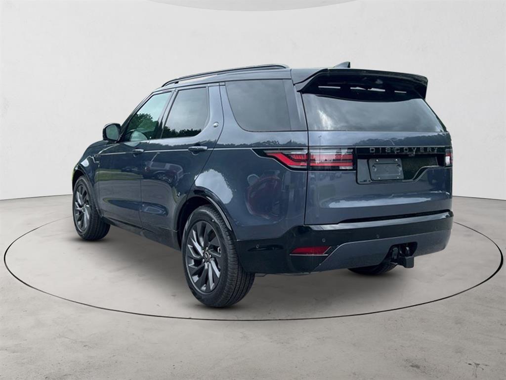 new 2025 Land Rover Discovery car, priced at $77,788