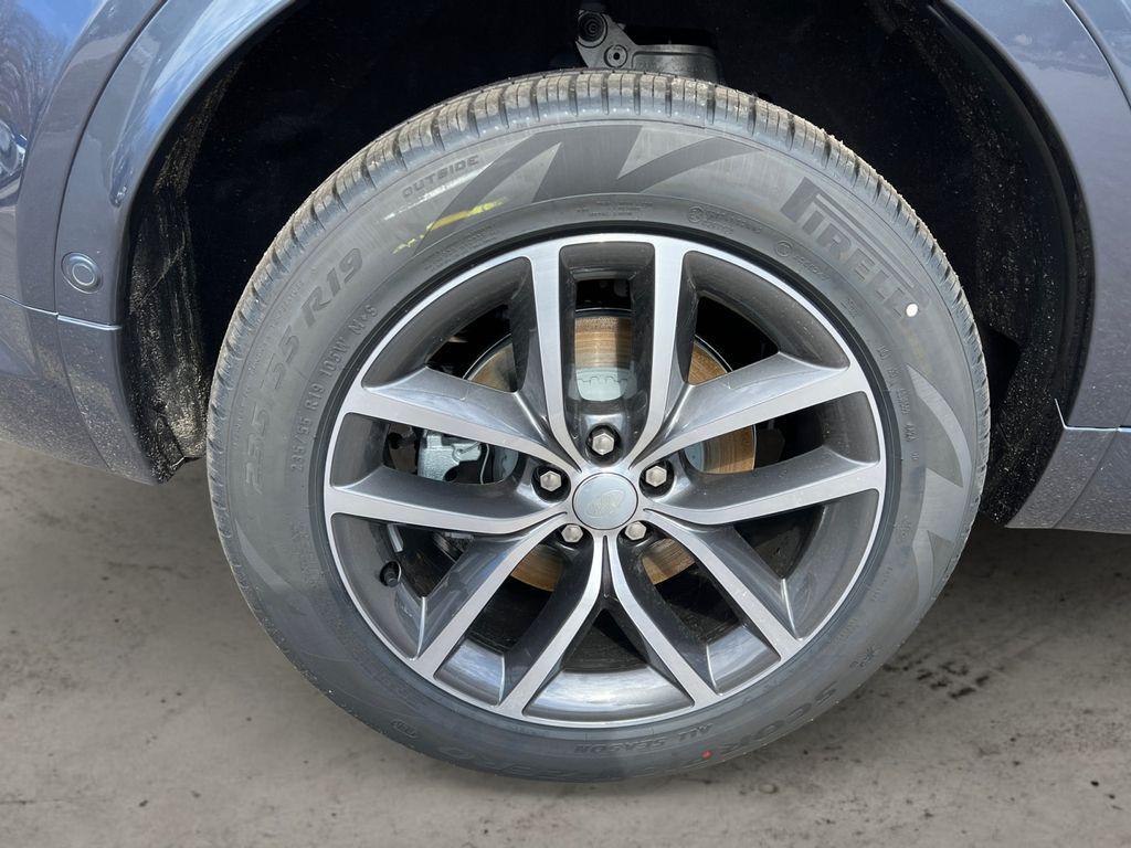 new 2025 Land Rover Discovery Sport car, priced at $42,888