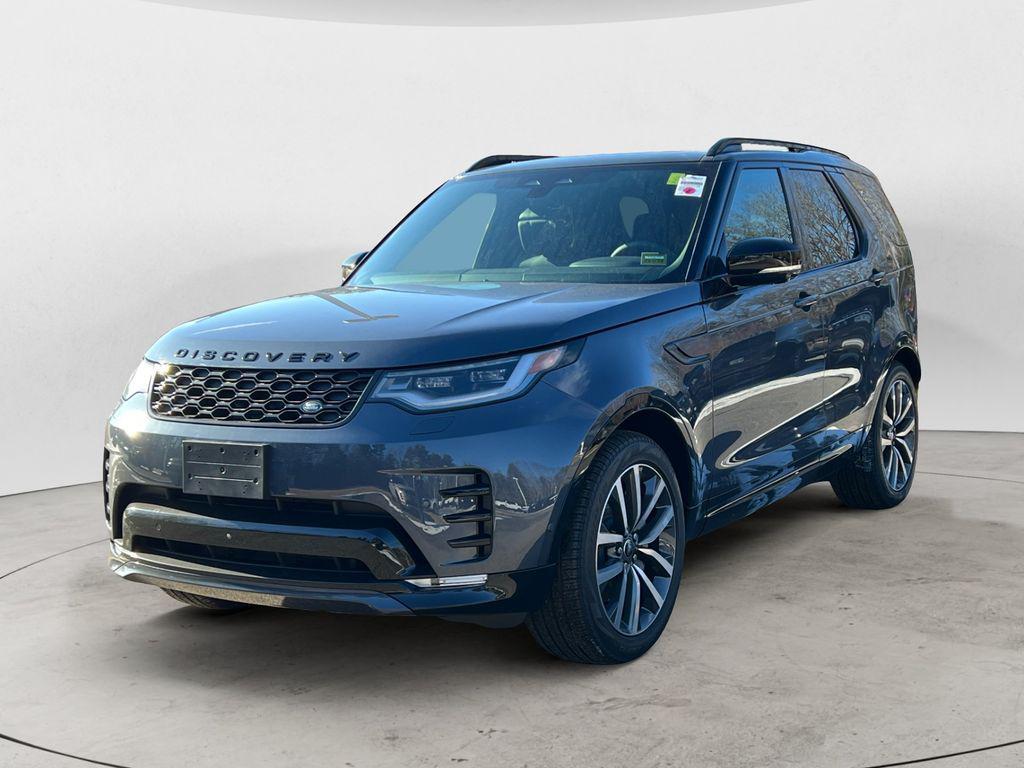 new 2025 Land Rover Discovery car, priced at $63,888