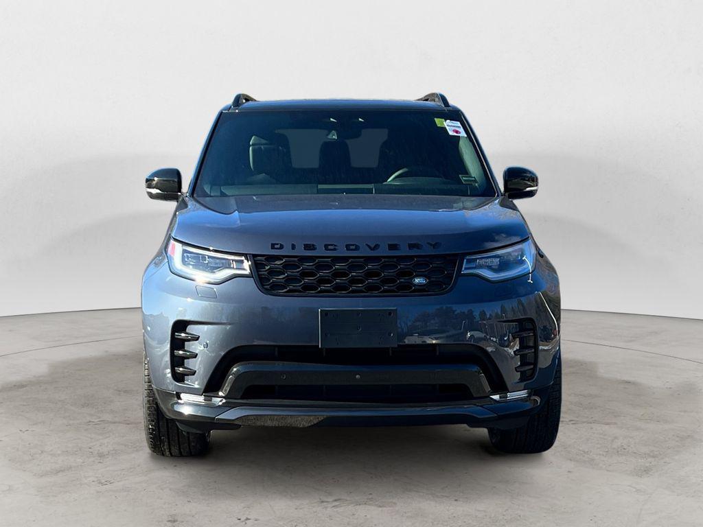 new 2025 Land Rover Discovery car, priced at $63,888