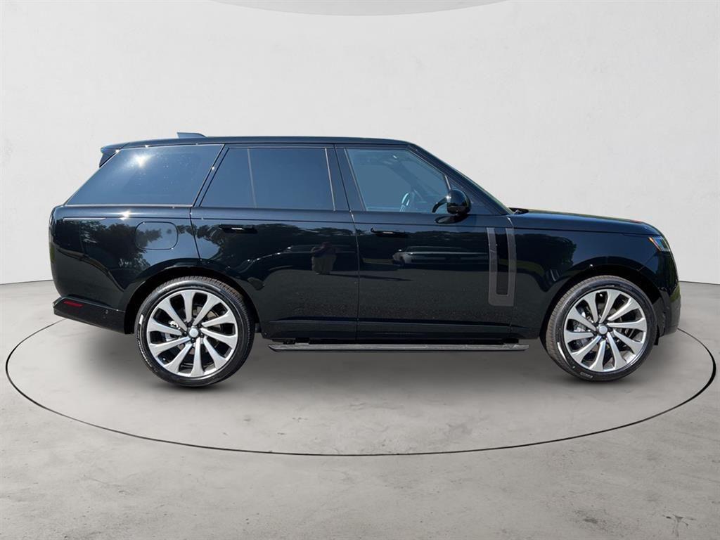 new 2025 Land Rover Range Rover car, priced at $131,435