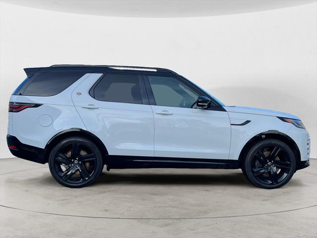 new 2025 Land Rover Discovery car, priced at $79,150