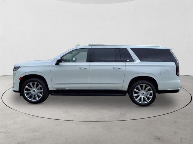 used 2023 Cadillac Escalade ESV car, priced at $82,000