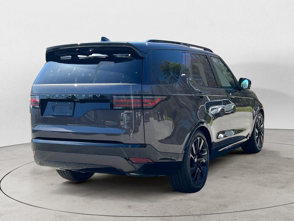 new 2025 Land Rover Discovery car, priced at $71,925