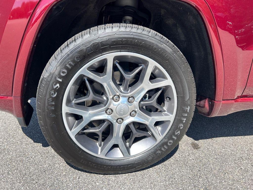 used 2021 Jeep Grand Cherokee car, priced at $23,888