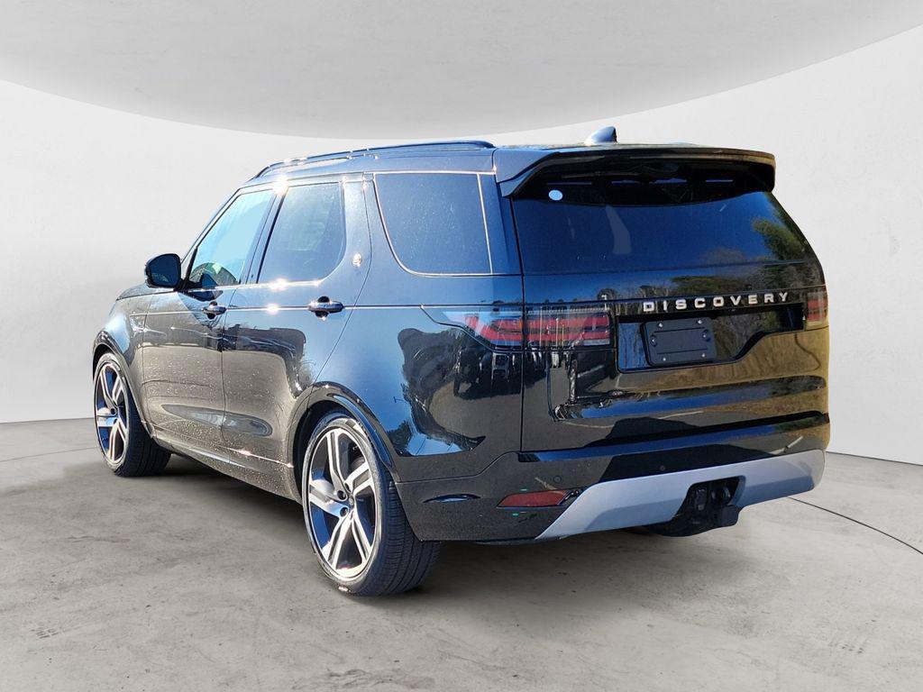 new 2024 Land Rover Discovery car, priced at $76,922