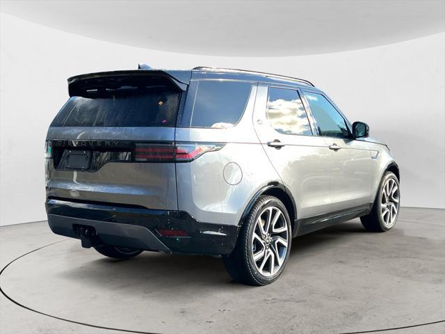 new 2025 Land Rover Discovery car, priced at $80,753