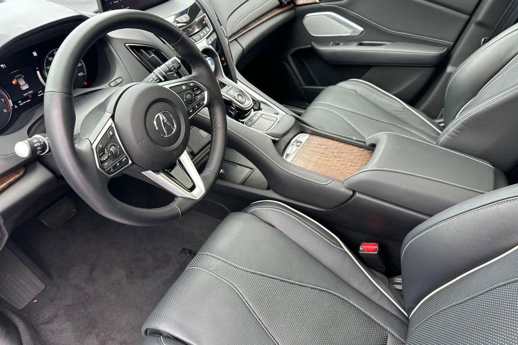 used 2023 Acura RDX car, priced at $43,800