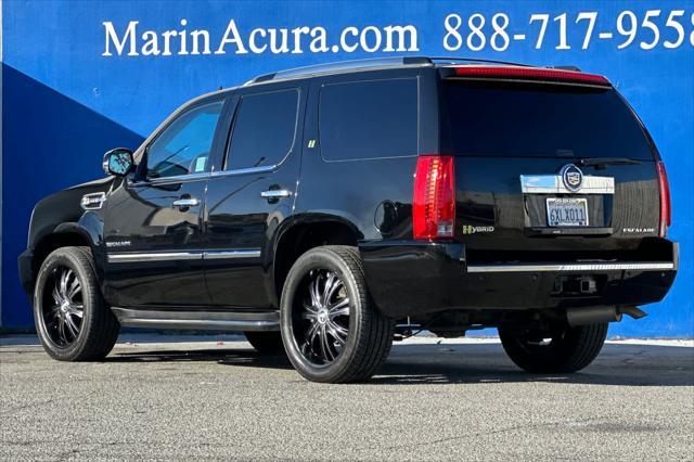 used 2012 Cadillac Escalade Hybrid car, priced at $16,998