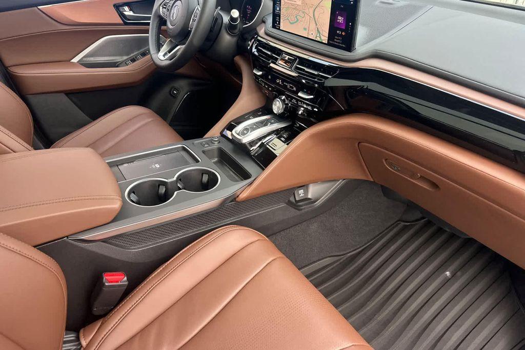 new 2025 Acura MDX car, priced at $59,250