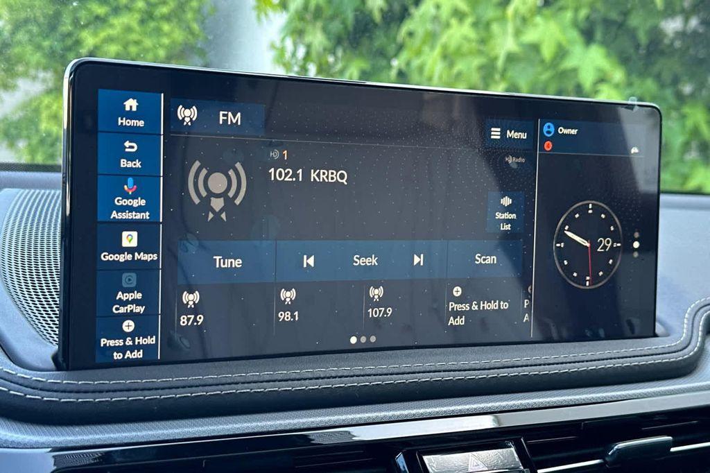 new 2025 Acura MDX car, priced at $68,750