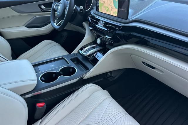 new 2025 Acura MDX car, priced at $70,250
