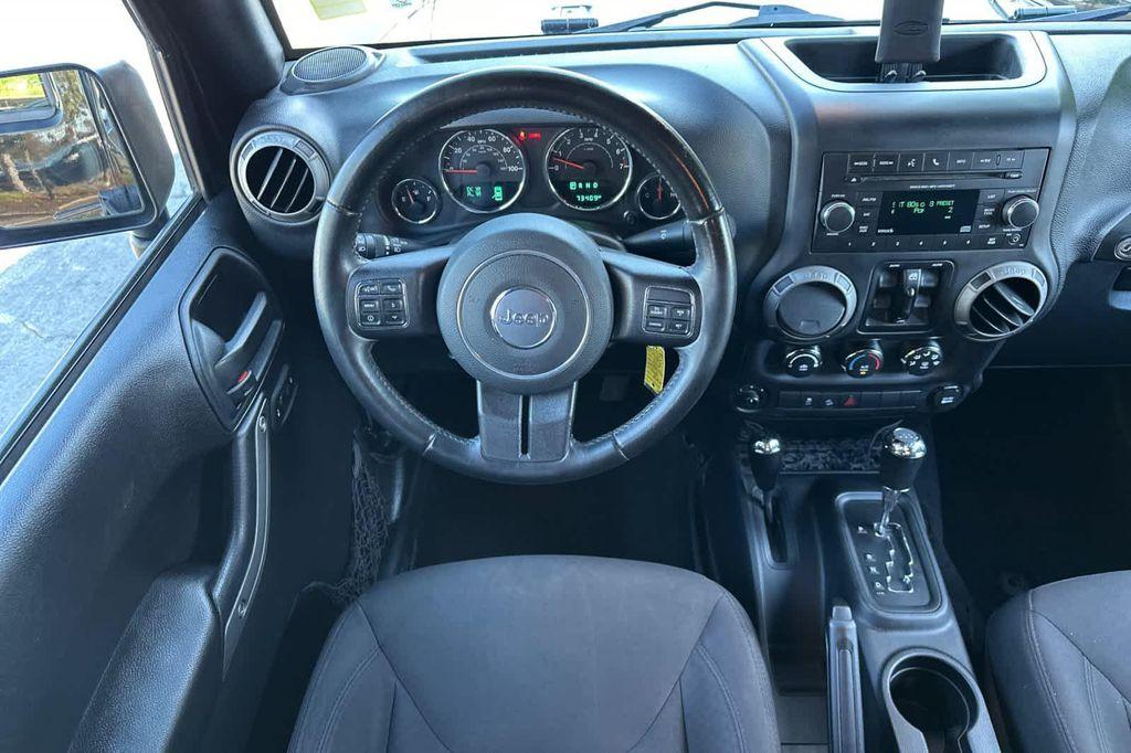 used 2016 Jeep Wrangler Unlimited car, priced at $22,900
