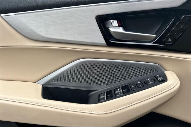 used 2025 Acura MDX car, priced at $54,988