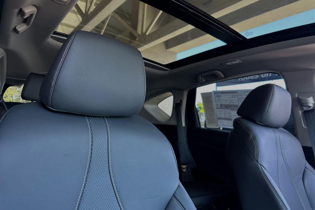 new 2024 Acura RDX car, priced at $45,900