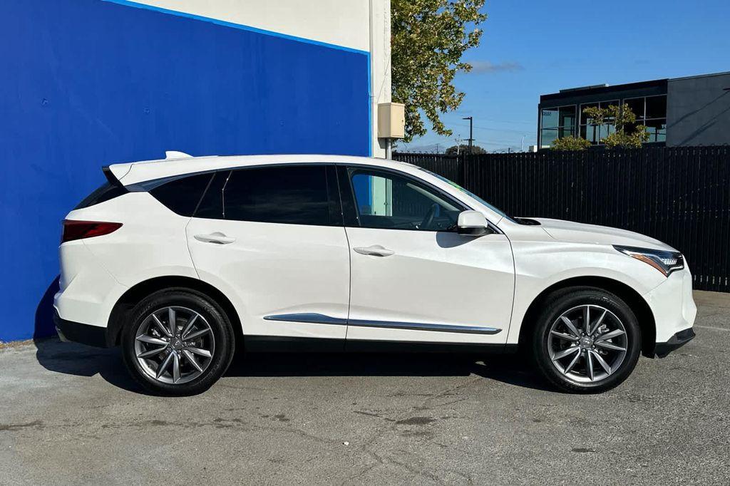 used 2024 Acura RDX car, priced at $41,500