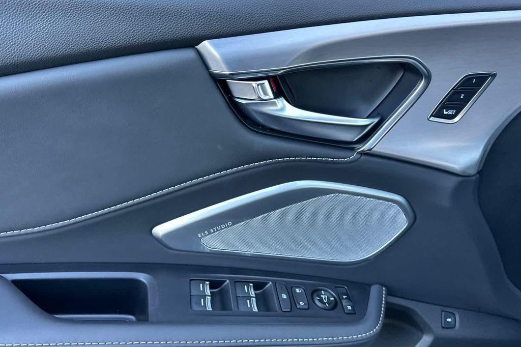 used 2024 Acura RDX car, priced at $41,500