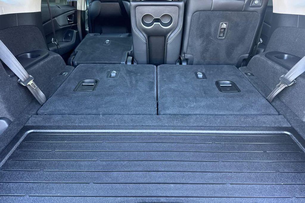 used 2023 Acura MDX car, priced at $42,700