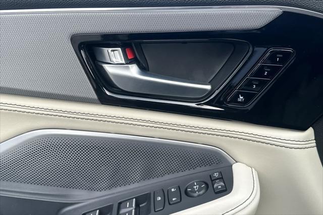 new 2025 Acura MDX car, priced at $70,250