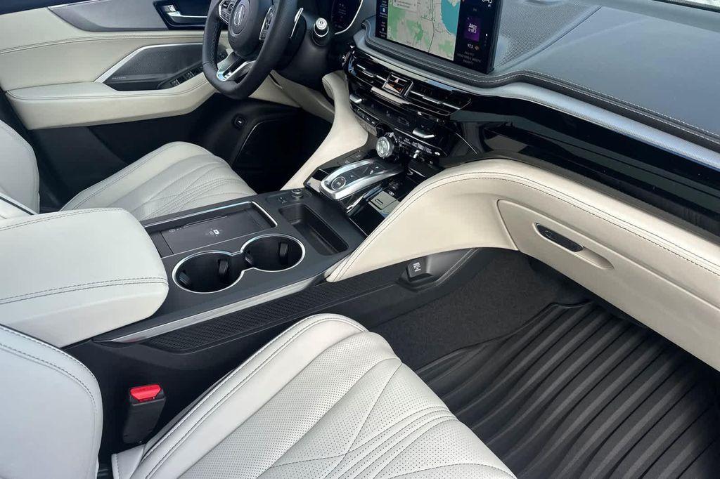 new 2025 Acura MDX car, priced at $68,750