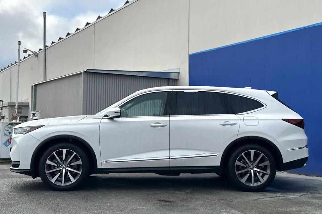 used 2025 Acura MDX car, priced at $49,800