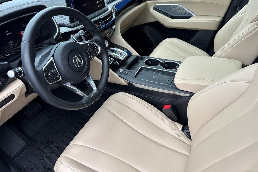 used 2025 Acura MDX car, priced at $47,700