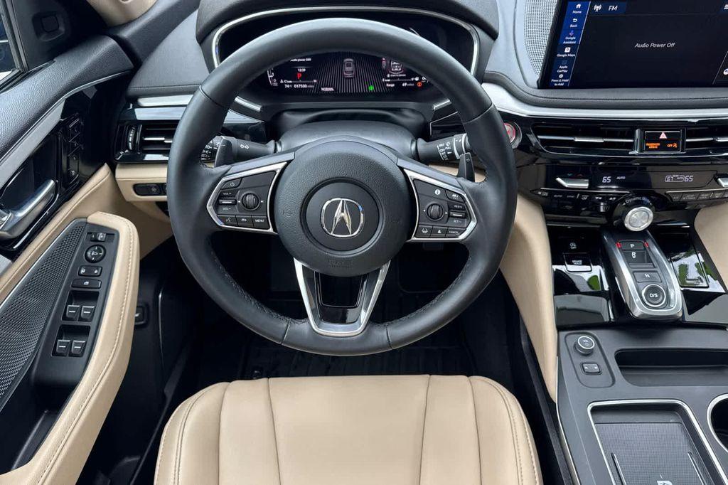 used 2025 Acura MDX car, priced at $47,700