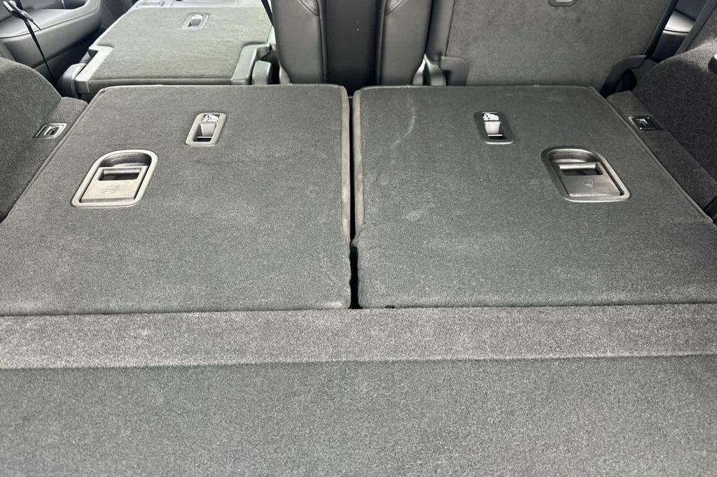 new 2025 Acura MDX car, priced at $53,850