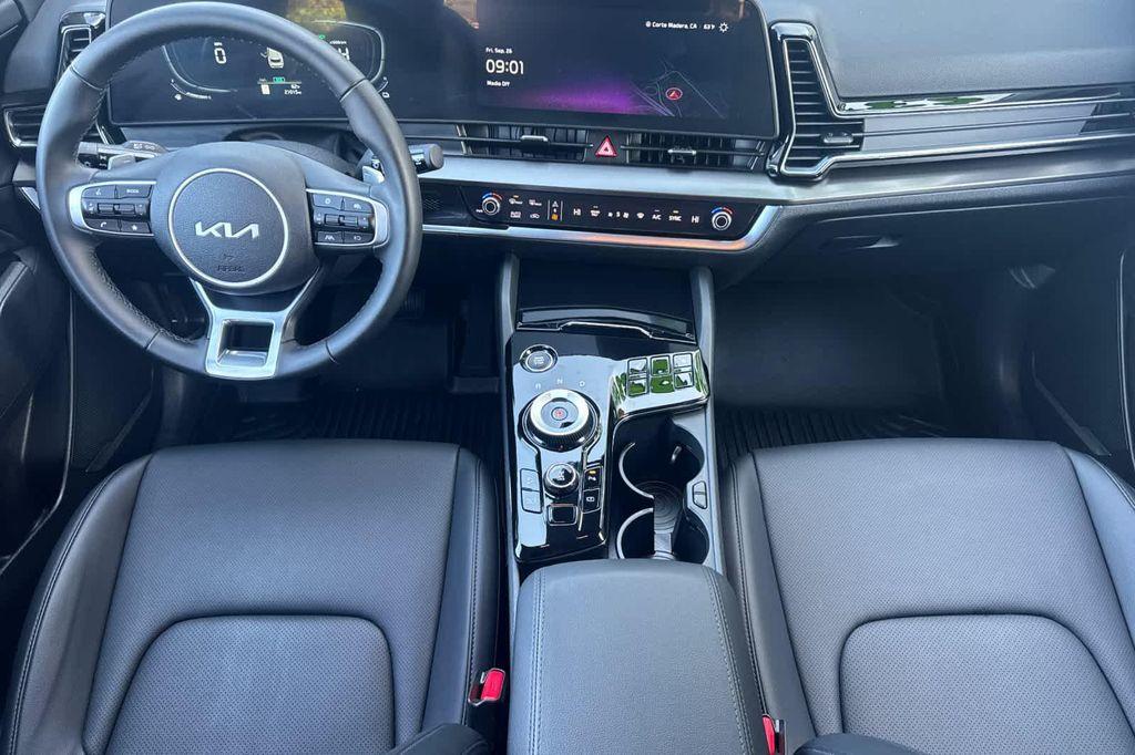 used 2025 Kia Sportage Hybrid car, priced at $30,988
