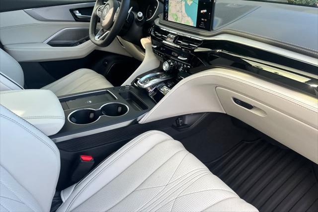 new 2025 Acura MDX car, priced at $70,250