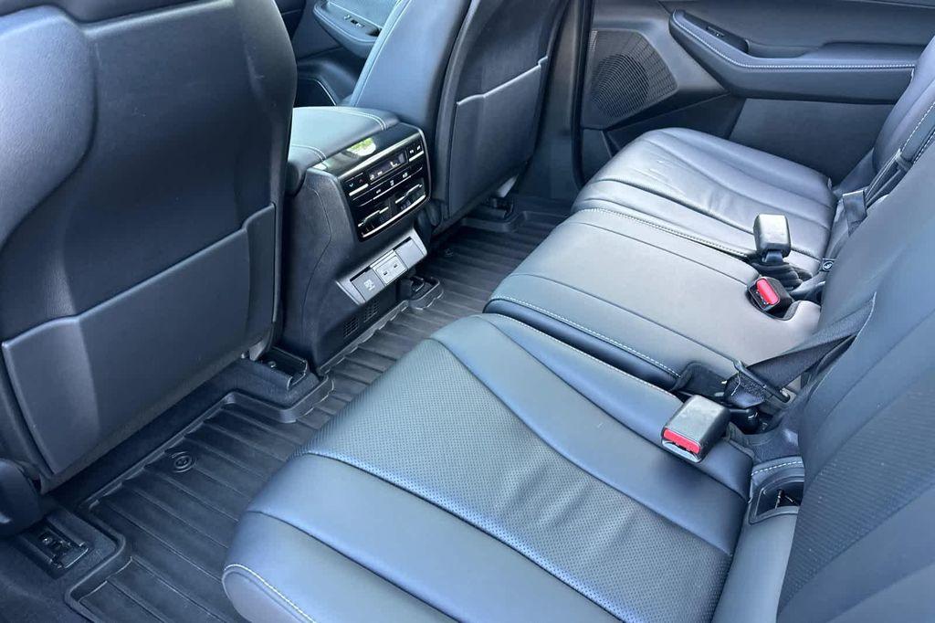 used 2023 Acura MDX car, priced at $43,988