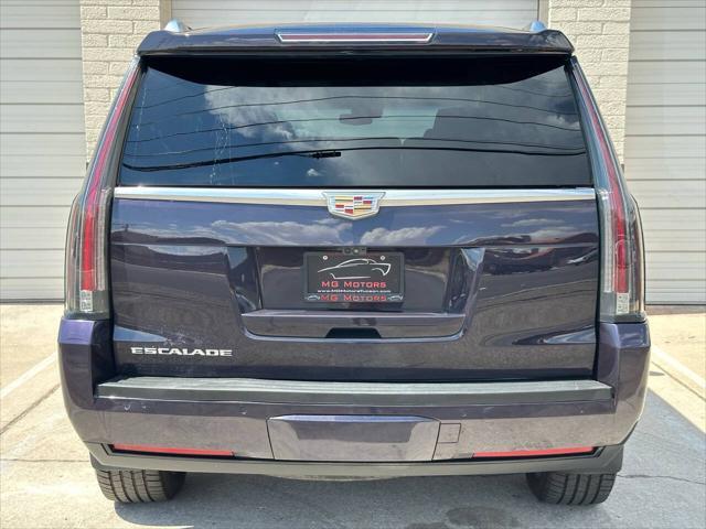 used 2018 Cadillac Escalade car, priced at $29,477