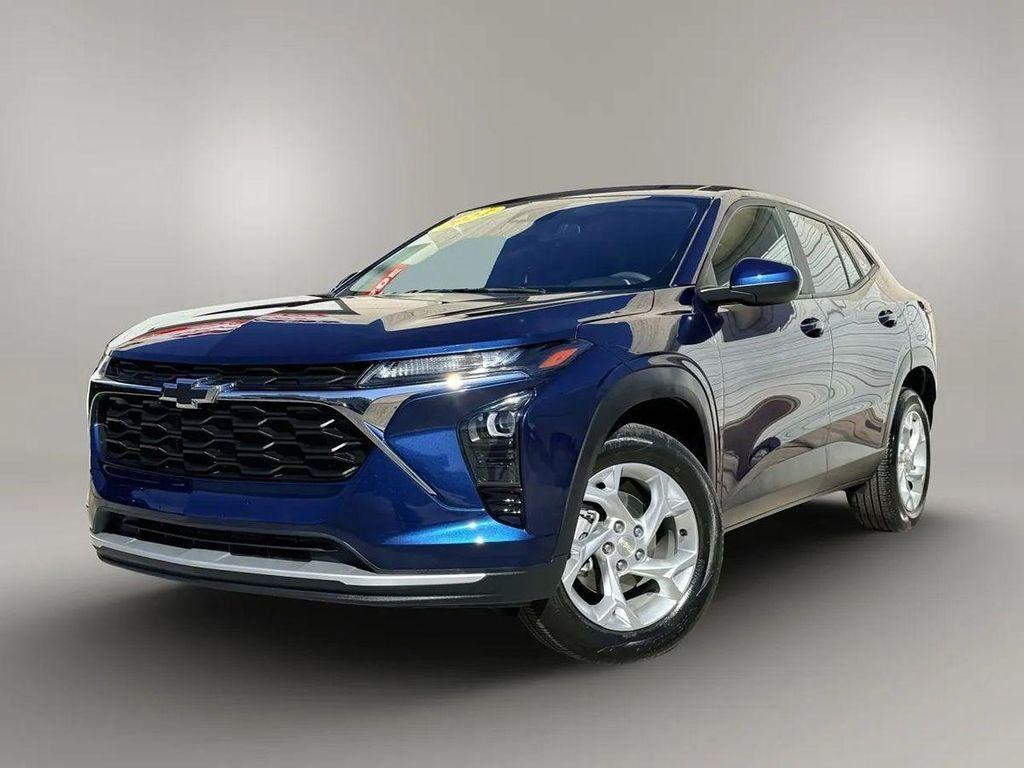 used 2024 Chevrolet Trax car, priced at $18,445