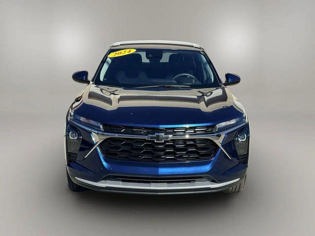used 2024 Chevrolet Trax car, priced at $18,445