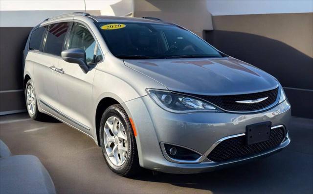 used 2020 Chrysler Pacifica car, priced at $19,995