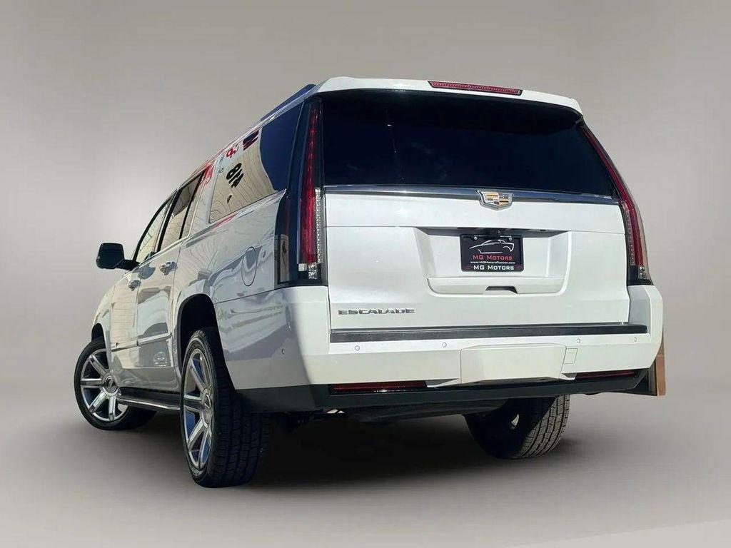 used 2019 Cadillac Escalade ESV car, priced at $28,745