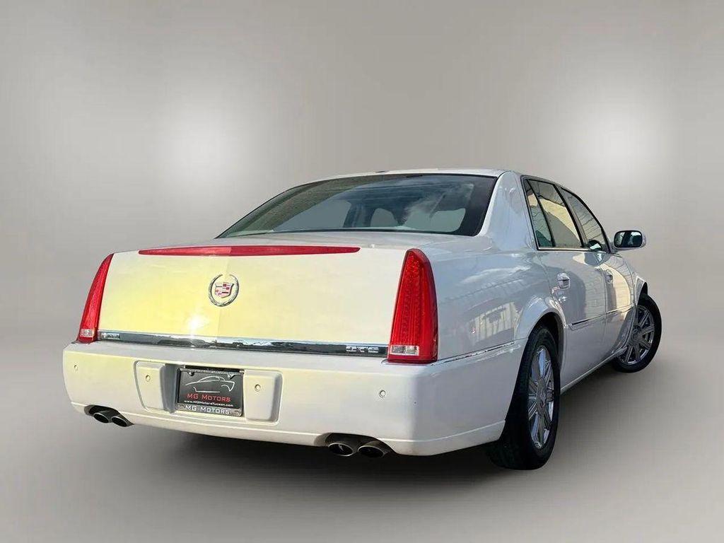 used 2007 Cadillac DTS car, priced at $7,995