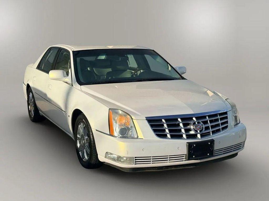 used 2007 Cadillac DTS car, priced at $7,995