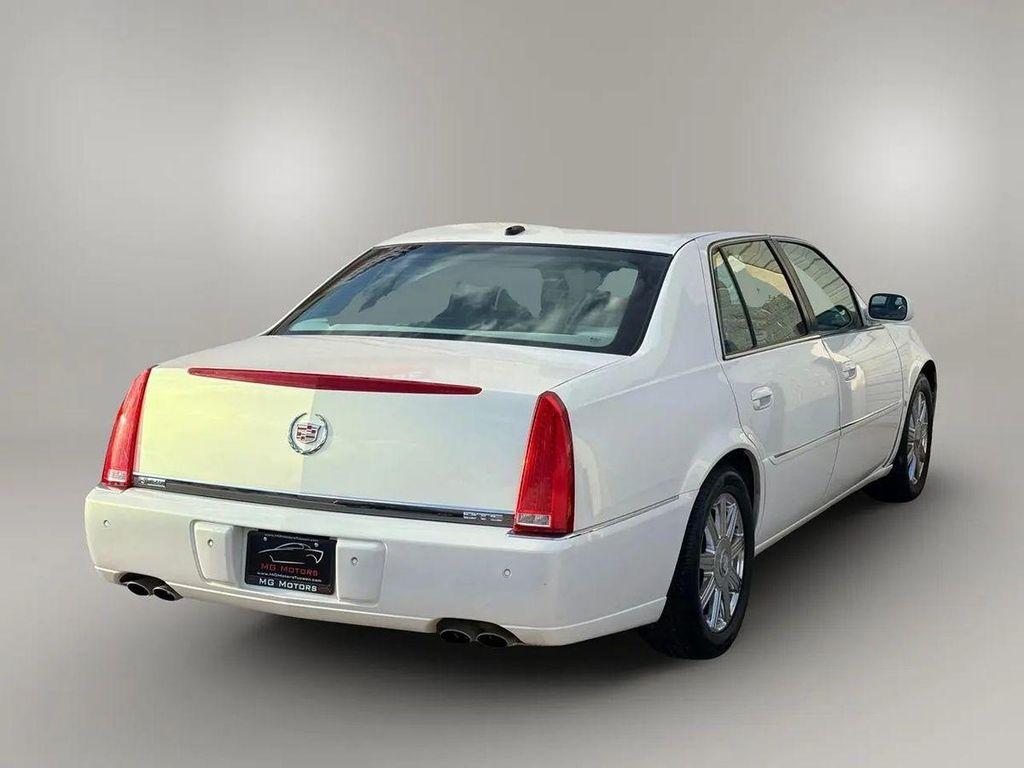 used 2007 Cadillac DTS car, priced at $7,995