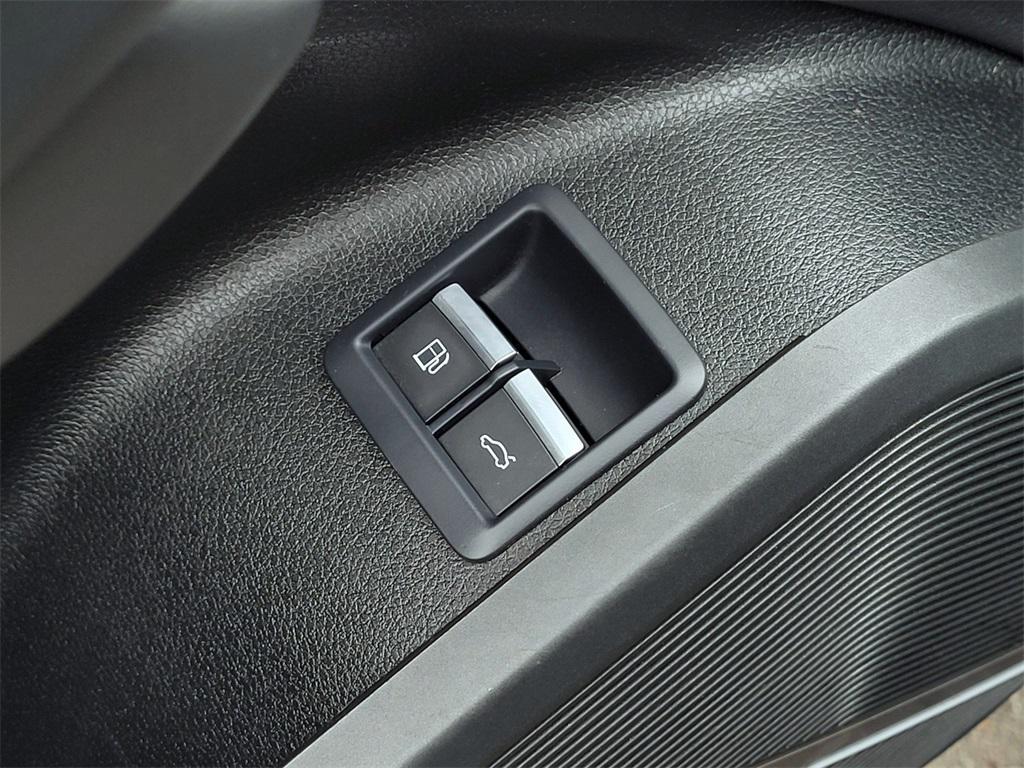 used 2021 Audi Q5 car, priced at $28,995