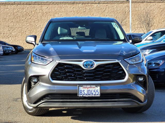 used 2020 Toyota Highlander Hybrid car, priced at $33,791