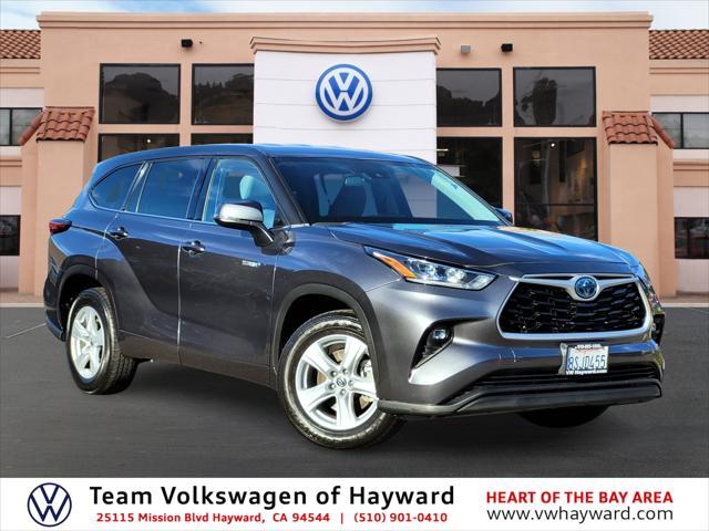 used 2020 Toyota Highlander Hybrid car, priced at $33,791