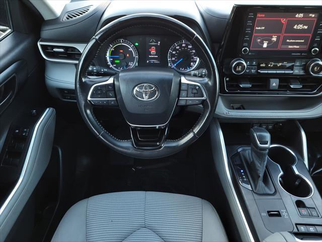 used 2020 Toyota Highlander Hybrid car, priced at $33,791