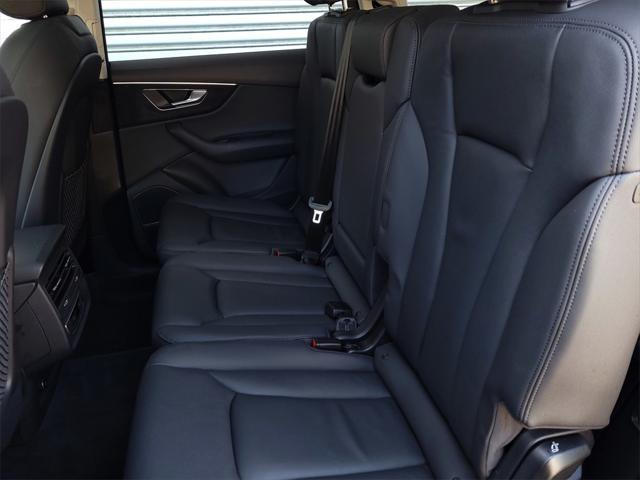 used 2022 Audi Q7 car, priced at $46,995