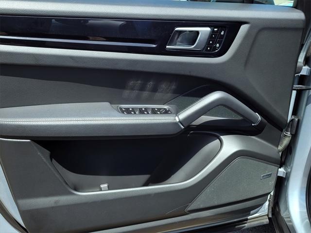 used 2021 Porsche Cayenne car, priced at $50,995