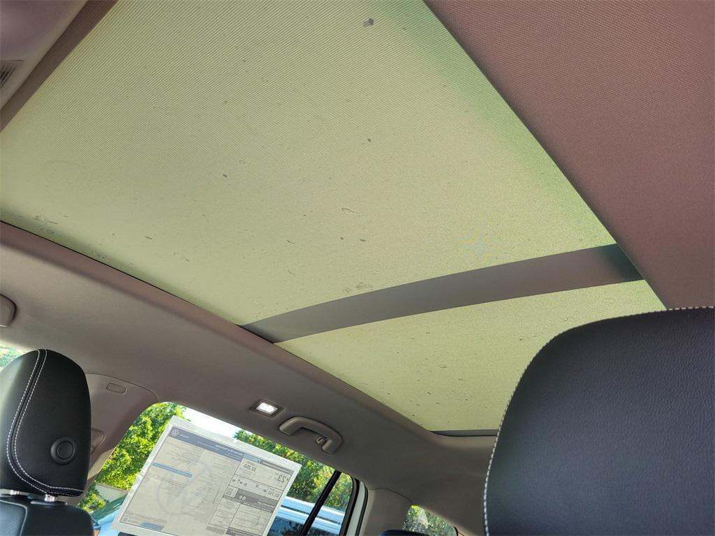 new 2026 Volkswagen Atlas car, priced at $48,082